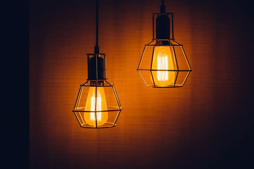 Lâmpadas com luz baixa
