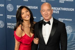 Lauren Sánchez construiu uma carreira multifacetada antes de se casar com Jeff Bezos, fundador da Amazon