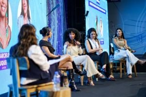 painel de ju ferraz no BODY durante o Rio Innovation Week